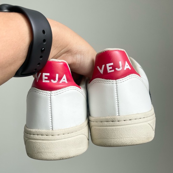 Veja V-10 Women’s sneakers White, Red and Blue - Picture 7 of 11